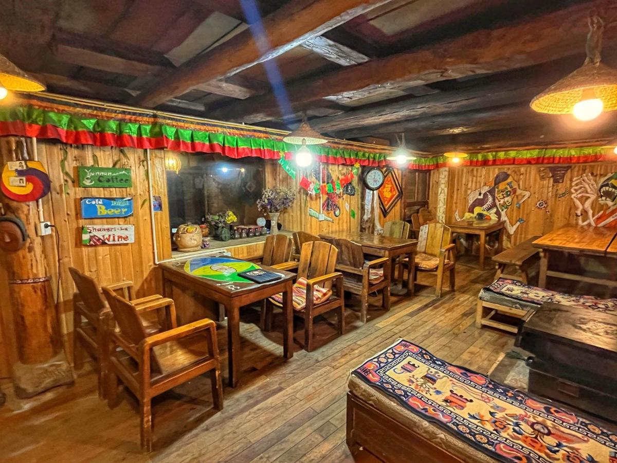 Tavern Hostel仁和客栈 Shangri-La Extérieur photo